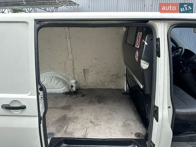 Фото Volkswagen Transporter з оголошення AUTO.RIA