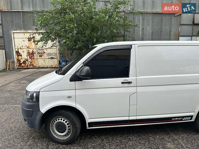 Фото Volkswagen Transporter з оголошення AUTO.RIA