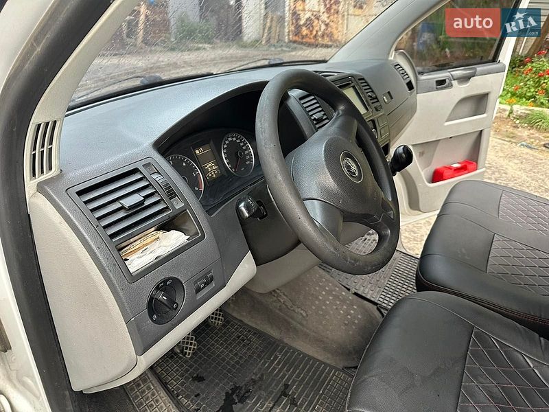 Фото Volkswagen Transporter з оголошення AUTO.RIA