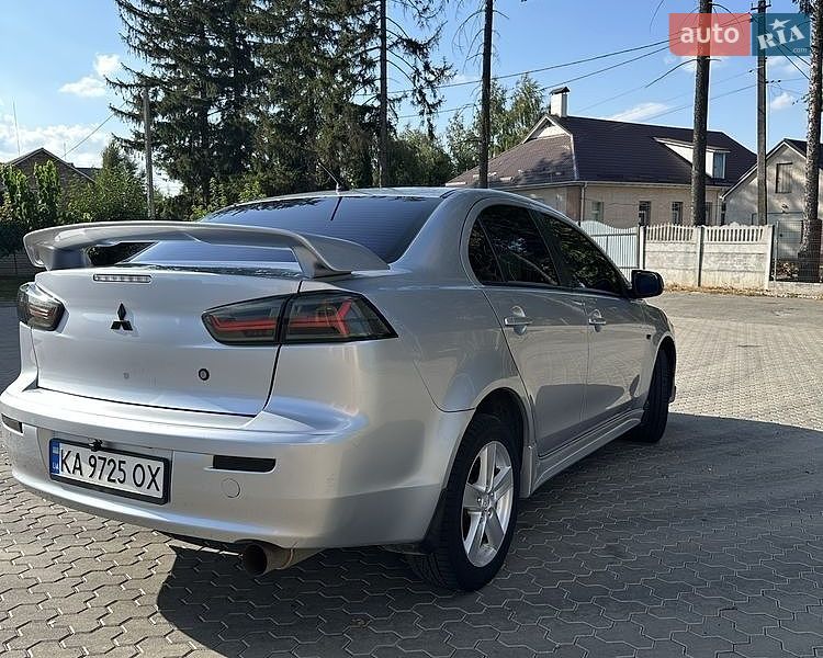 Фото Mitsubishi Lancer з оголошення AUTO.RIA