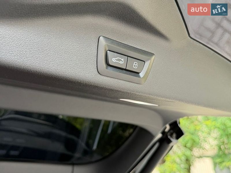Фото BMW X5 M з оголошення AUTO.RIA