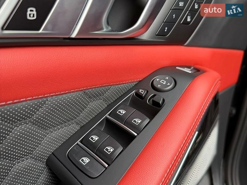 Фото BMW X5 M з оголошення AUTO.RIA