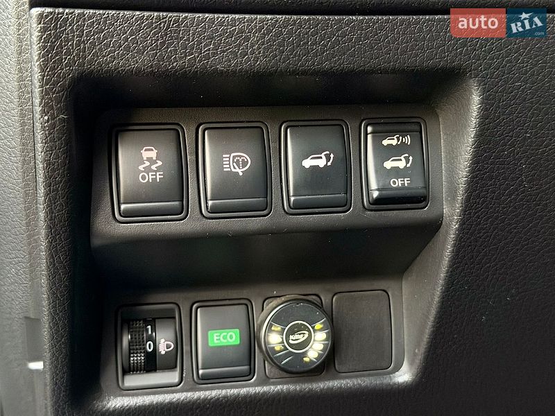 Фото Nissan X-Trail з оголошення AUTO.RIA