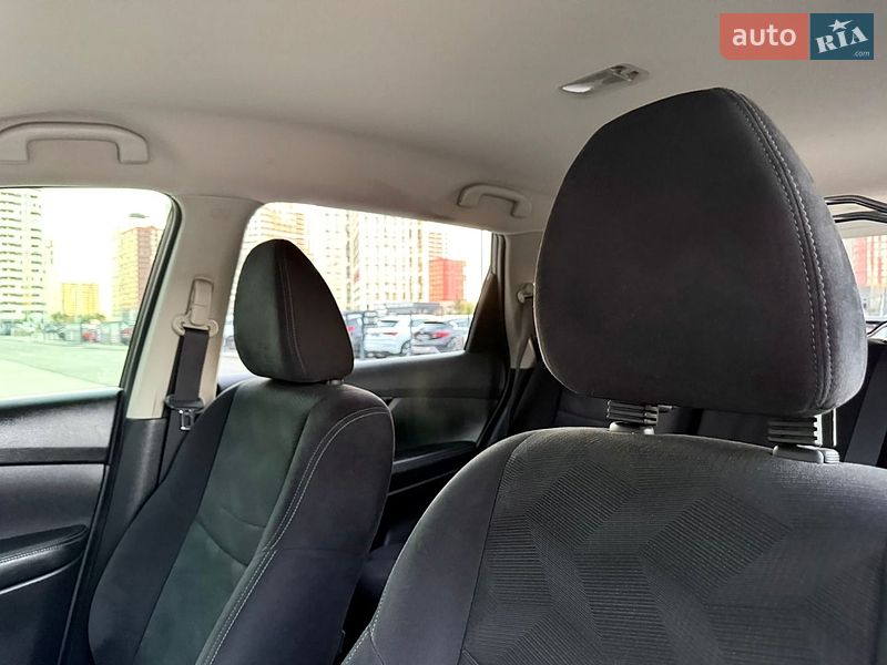 Фото Nissan X-Trail з оголошення AUTO.RIA