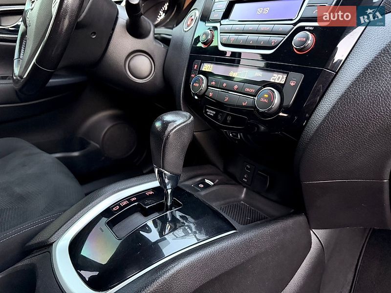 Фото Nissan X-Trail з оголошення AUTO.RIA