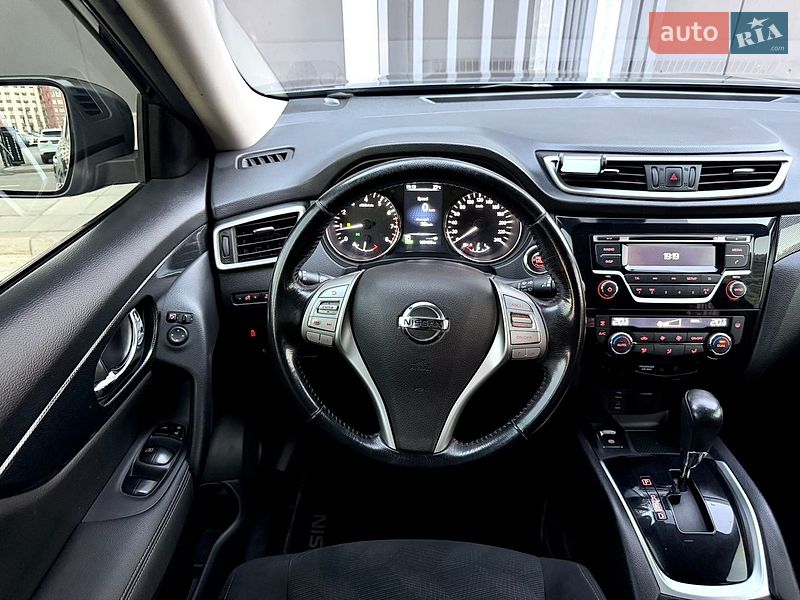 Фото Nissan X-Trail з оголошення AUTO.RIA