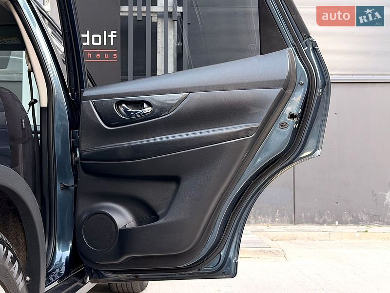 Фото Nissan X-Trail з оголошення AUTO.RIA