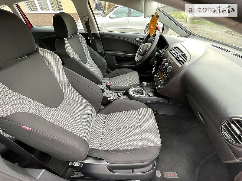 Фото SEAT Leon з оголошення AUTO.RIA