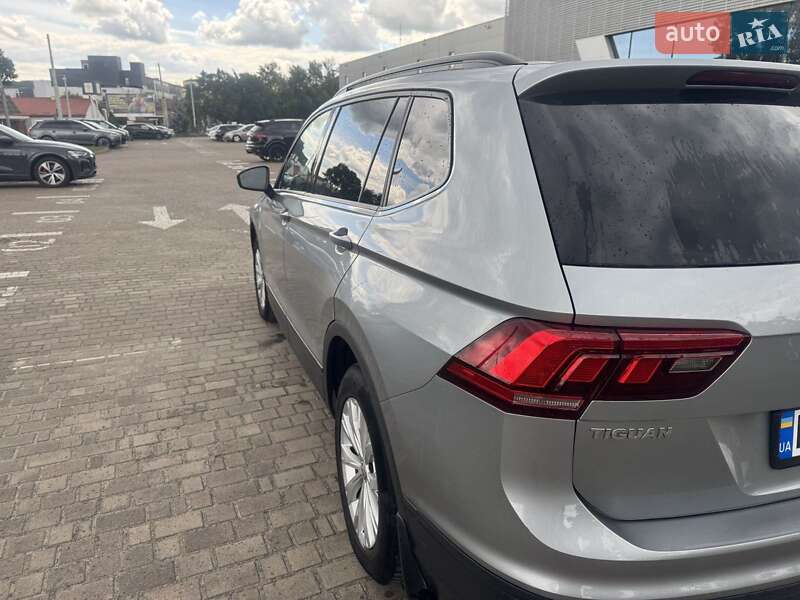 Фото Volkswagen Tiguan з оголошення AUTO.RIA