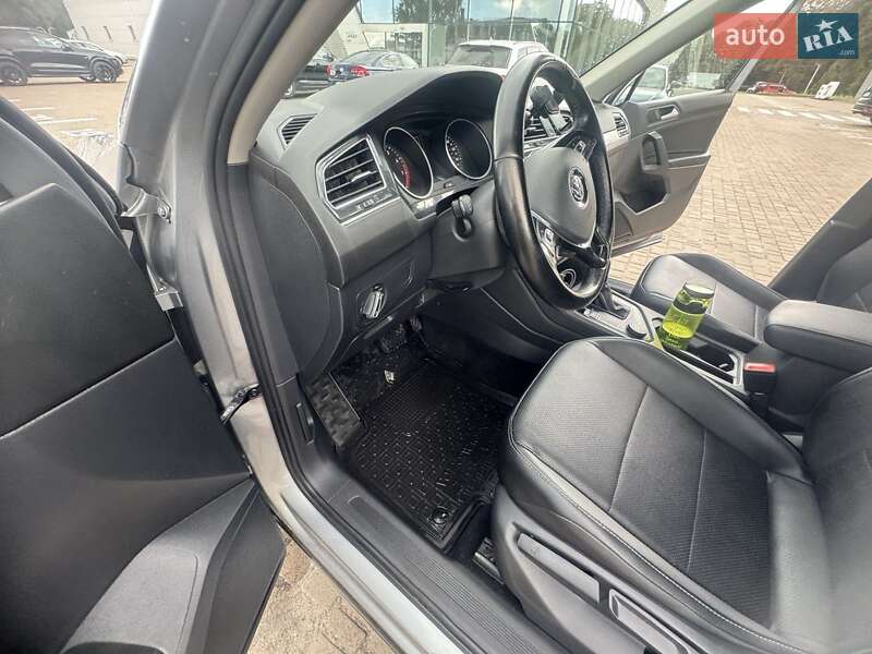 Фото Volkswagen Tiguan з оголошення AUTO.RIA
