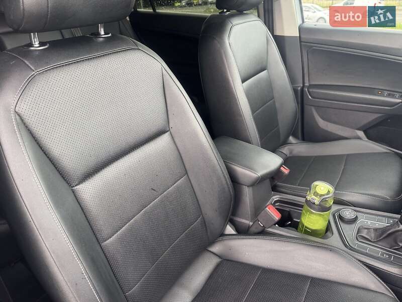 Фото Volkswagen Tiguan з оголошення AUTO.RIA