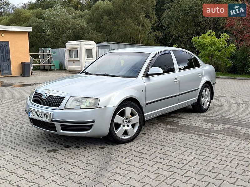 Фото Skoda Superb з оголошення AUTO.RIA