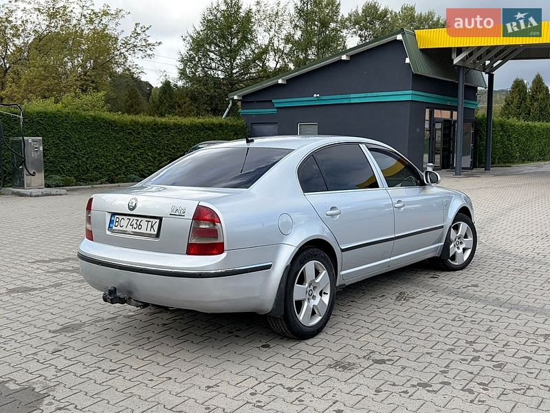 Фото Skoda Superb з оголошення AUTO.RIA