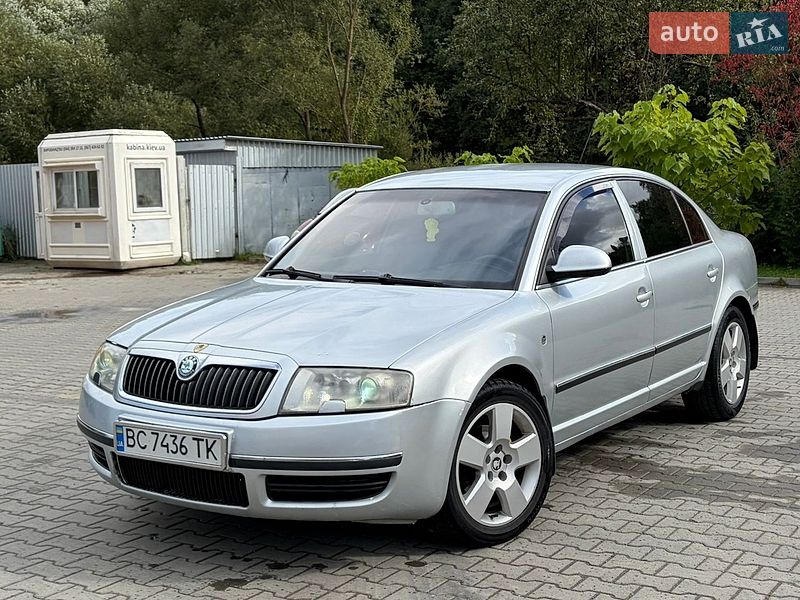 Фото Skoda Superb з оголошення AUTO.RIA