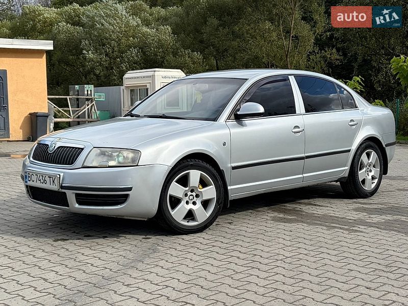 Фото Skoda Superb з оголошення AUTO.RIA