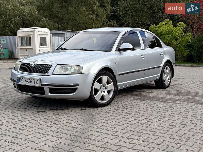 Фото Skoda Superb з оголошення AUTO.RIA