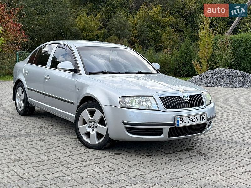 Фото Skoda Superb з оголошення AUTO.RIA