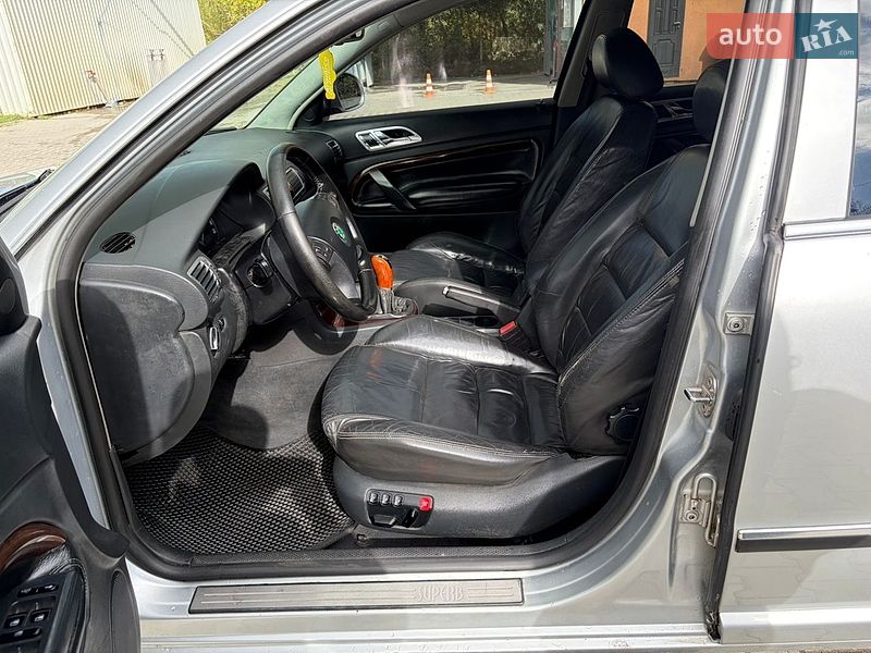 Фото Skoda Superb з оголошення AUTO.RIA