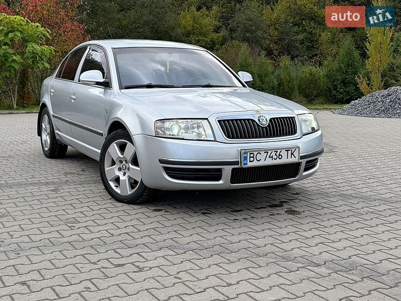 Фото Skoda Superb з оголошення AUTO.RIA