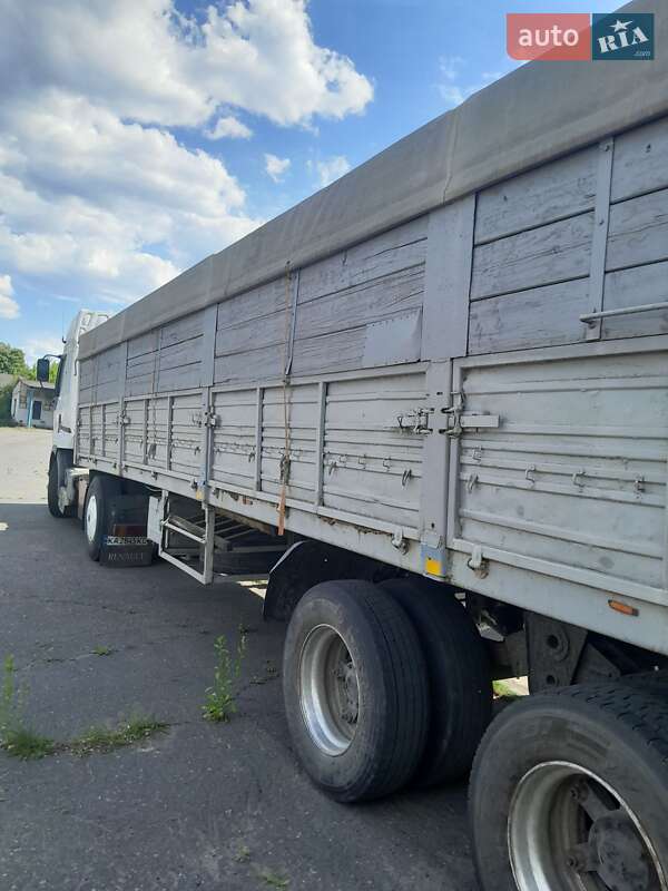 Фото Renault Premium з оголошення AUTO.RIA