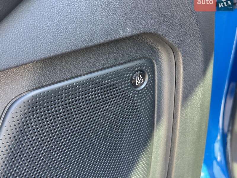 Фото Ford Escape з оголошення AUTO.RIA