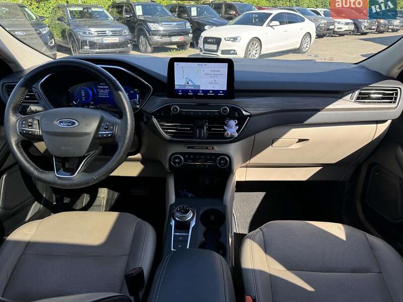 Фото Ford Escape з оголошення AUTO.RIA