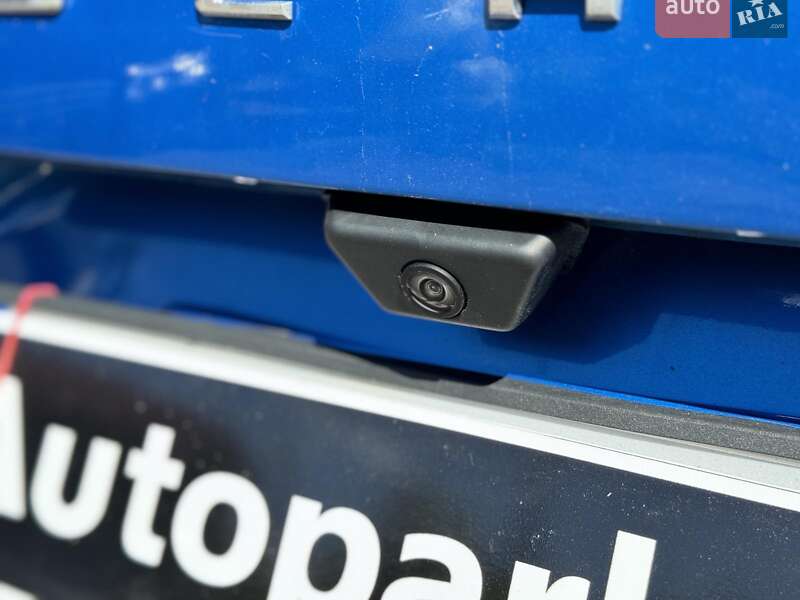 Фото Ford Escape з оголошення AUTO.RIA
