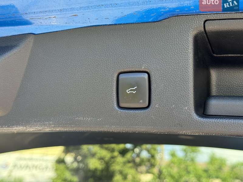Фото Ford Escape з оголошення AUTO.RIA