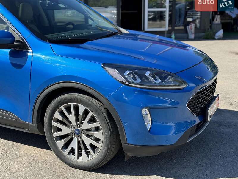Фото Ford Escape з оголошення AUTO.RIA