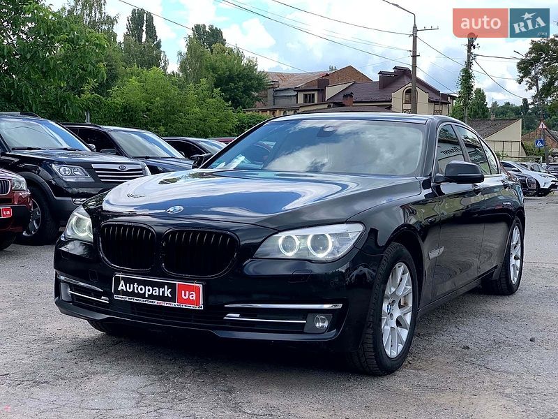 Фото BMW 7 Series з оголошення AUTO.RIA