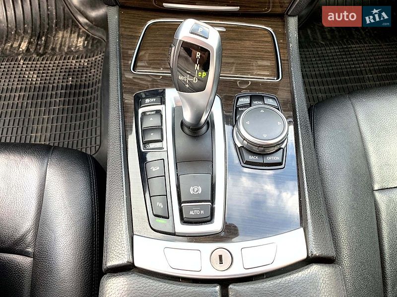 Фото BMW 7 Series з оголошення AUTO.RIA