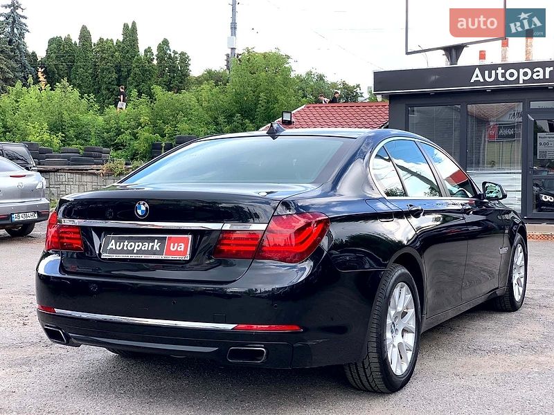 Фото BMW 7 Series з оголошення AUTO.RIA