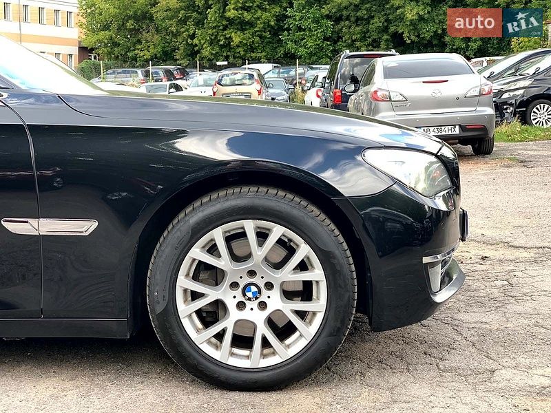Фото BMW 7 Series з оголошення AUTO.RIA