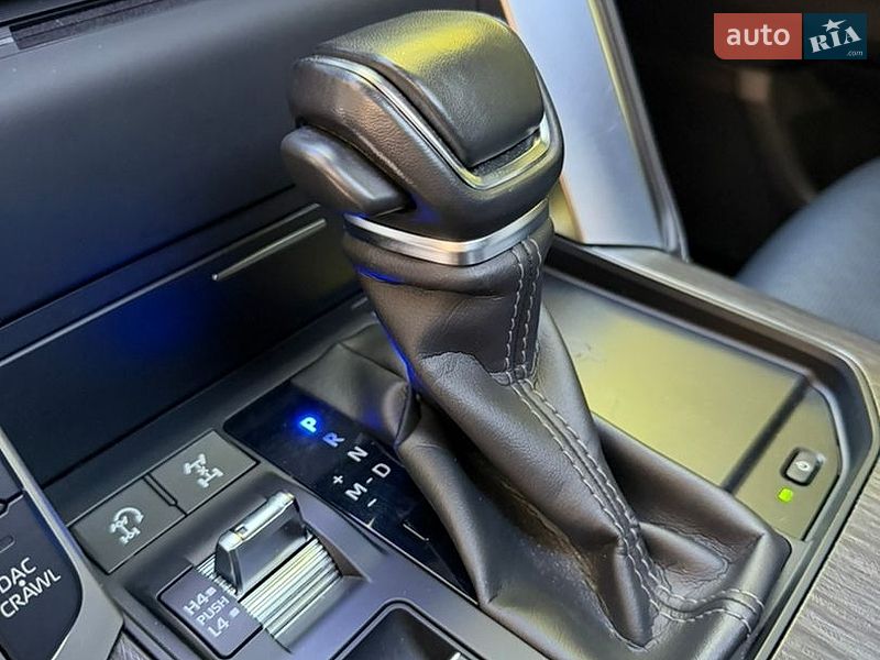 Фото Toyota Land Cruiser з оголошення AUTO.RIA