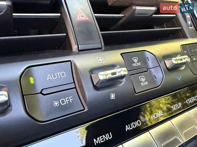 Фото Toyota Land Cruiser з оголошення AUTO.RIA