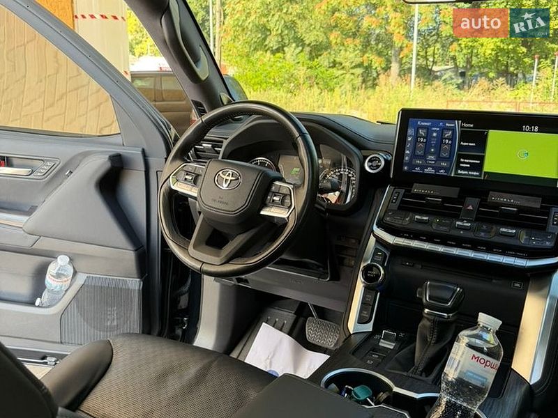 Фото Toyota Land Cruiser з оголошення AUTO.RIA