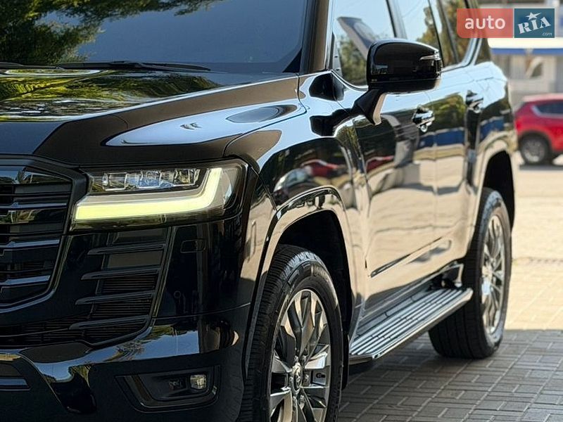 Фото Toyota Land Cruiser з оголошення AUTO.RIA
