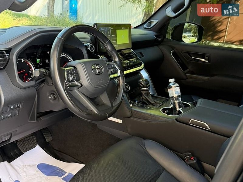 Фото Toyota Land Cruiser з оголошення AUTO.RIA