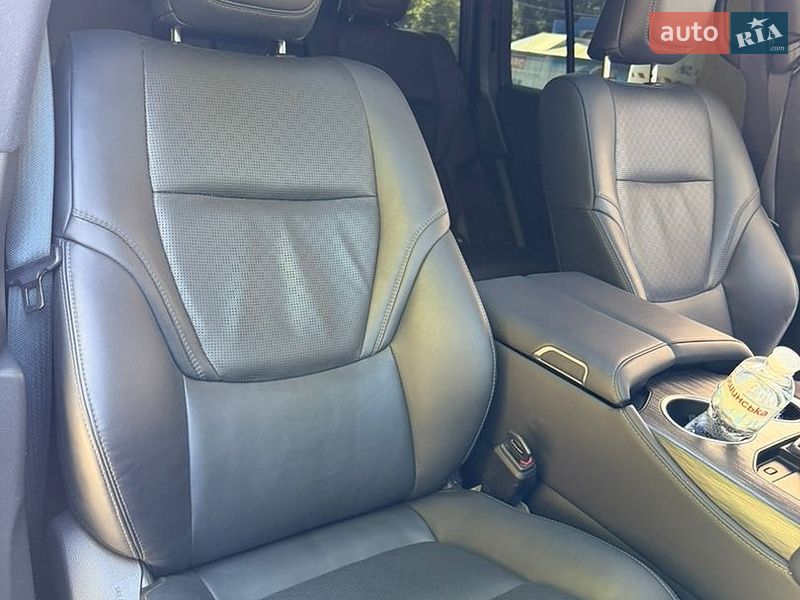 Фото Toyota Land Cruiser з оголошення AUTO.RIA