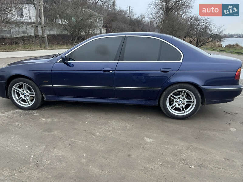 Фото BMW 5 Series з оголошення AUTO.RIA