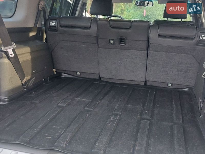 Фото Nissan Pathfinder з оголошення AUTO.RIA