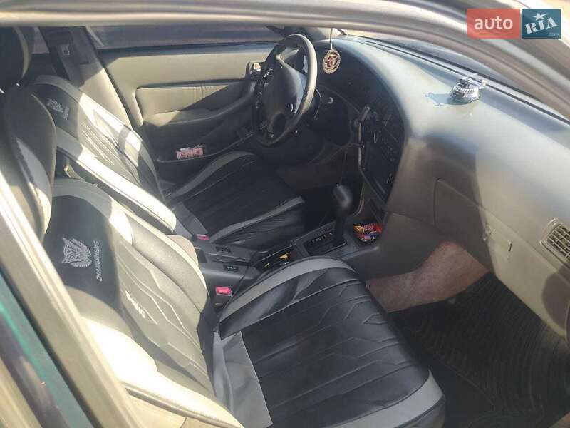 Фото Toyota Camry з оголошення AUTO.RIA