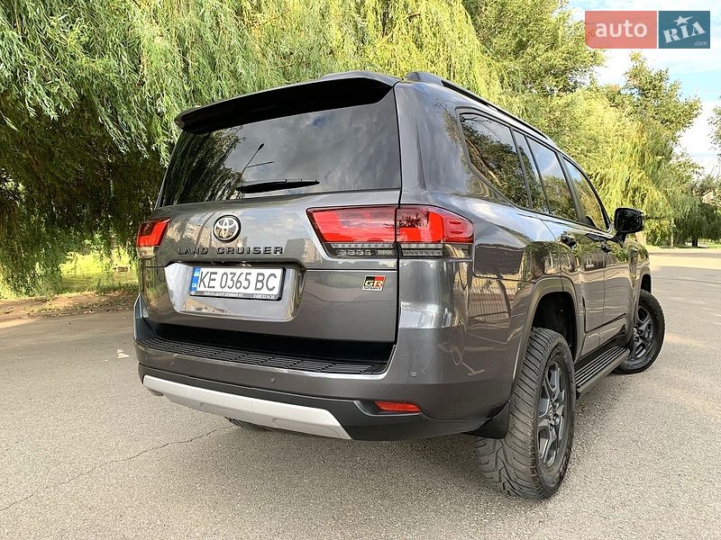 Фото Toyota Land Cruiser з оголошення AUTO.RIA