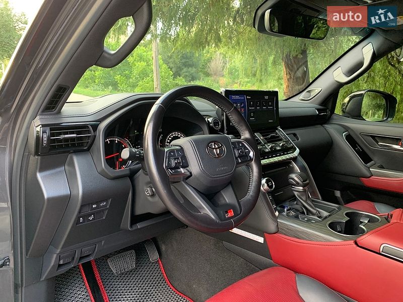 Фото Toyota Land Cruiser з оголошення AUTO.RIA