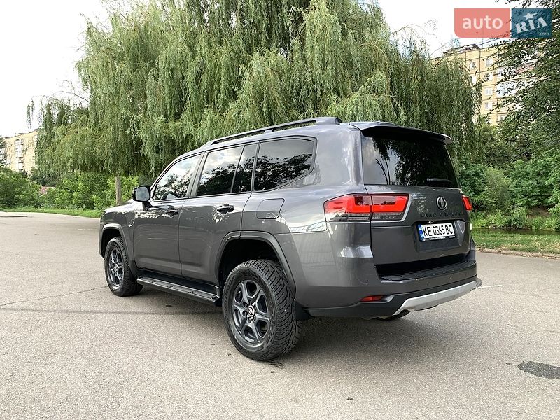 Фото Toyota Land Cruiser з оголошення AUTO.RIA