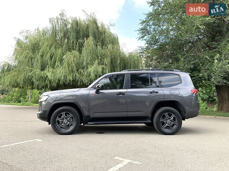Фото Toyota Land Cruiser з оголошення AUTO.RIA