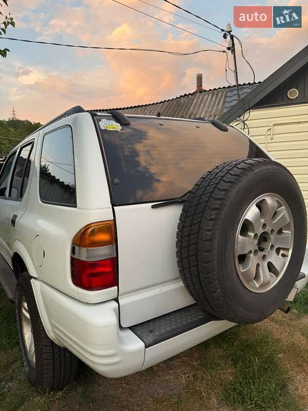 Фото Honda Passport з оголошення AUTO.RIA
