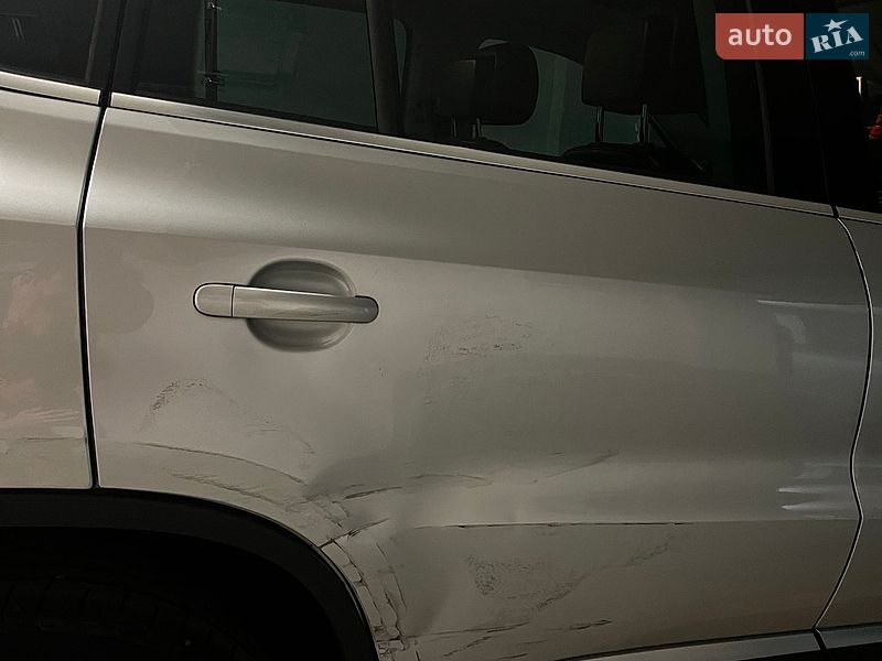 Фото Volkswagen Tiguan з оголошення AUTO.RIA