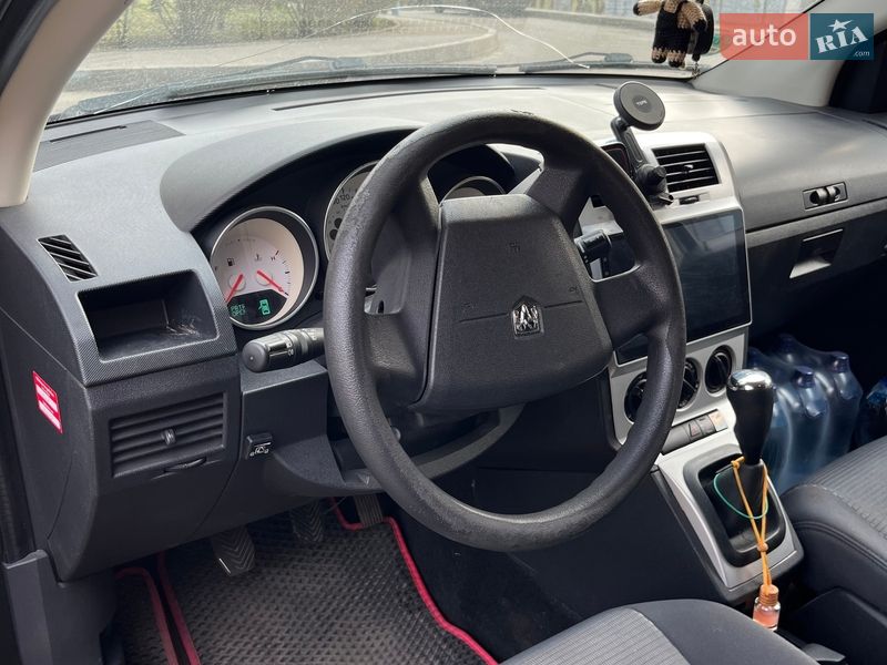 Фото Dodge Caliber з оголошення AUTO.RIA