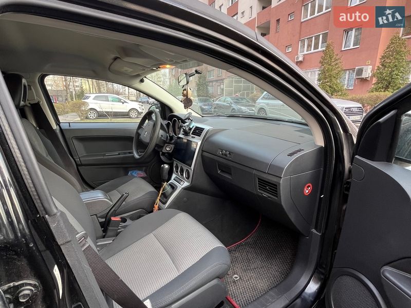 Фото Dodge Caliber з оголошення AUTO.RIA